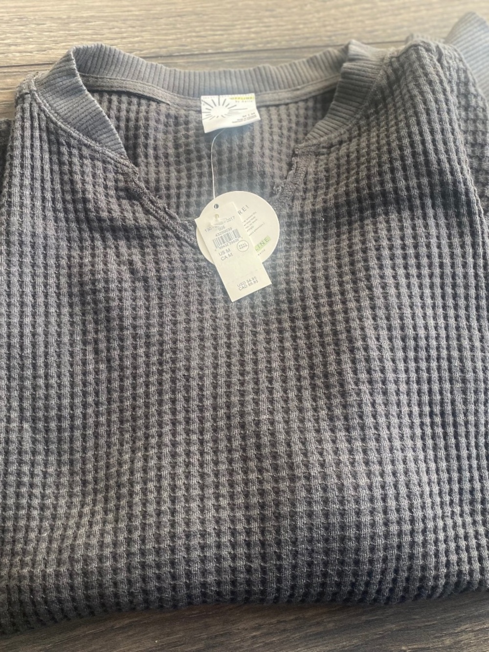 Women’s waffle knit long sleeved shirt